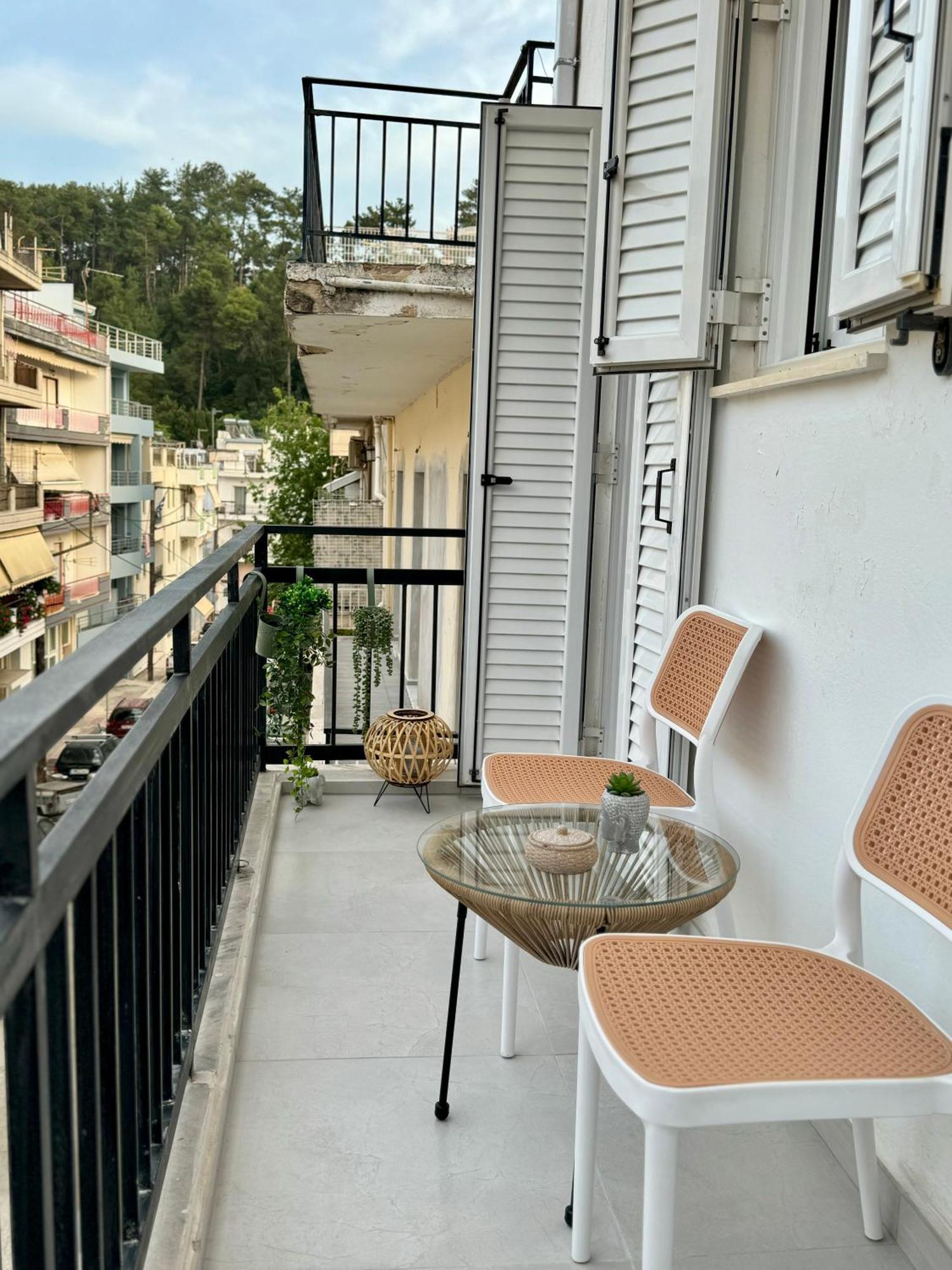Apartment Molys House